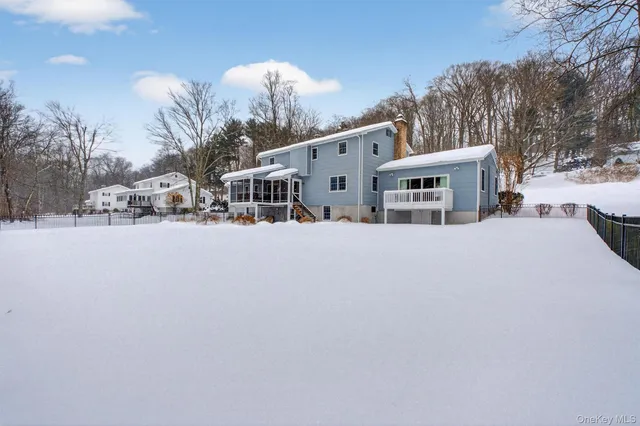 $900,000 | 2213 Van Cortlandt Circle, Yorktown Heights, NY 10598