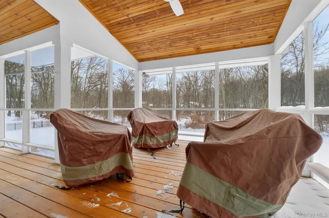 $900,000 | 2213 Van Cortlandt Circle, Yorktown Heights, NY 10598