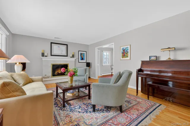 $900,000 | 2213 Van Cortlandt Circle, Yorktown Heights, NY 10598