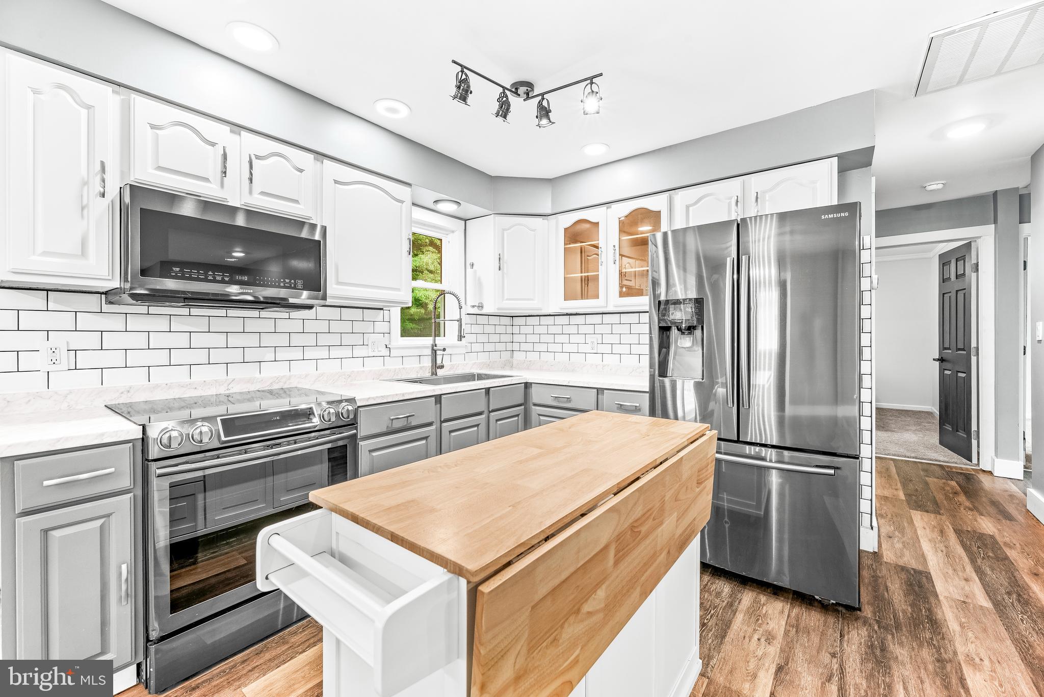 1780 Grays Road Prince Frederick, MD 20678 - Photo 15 of 33
