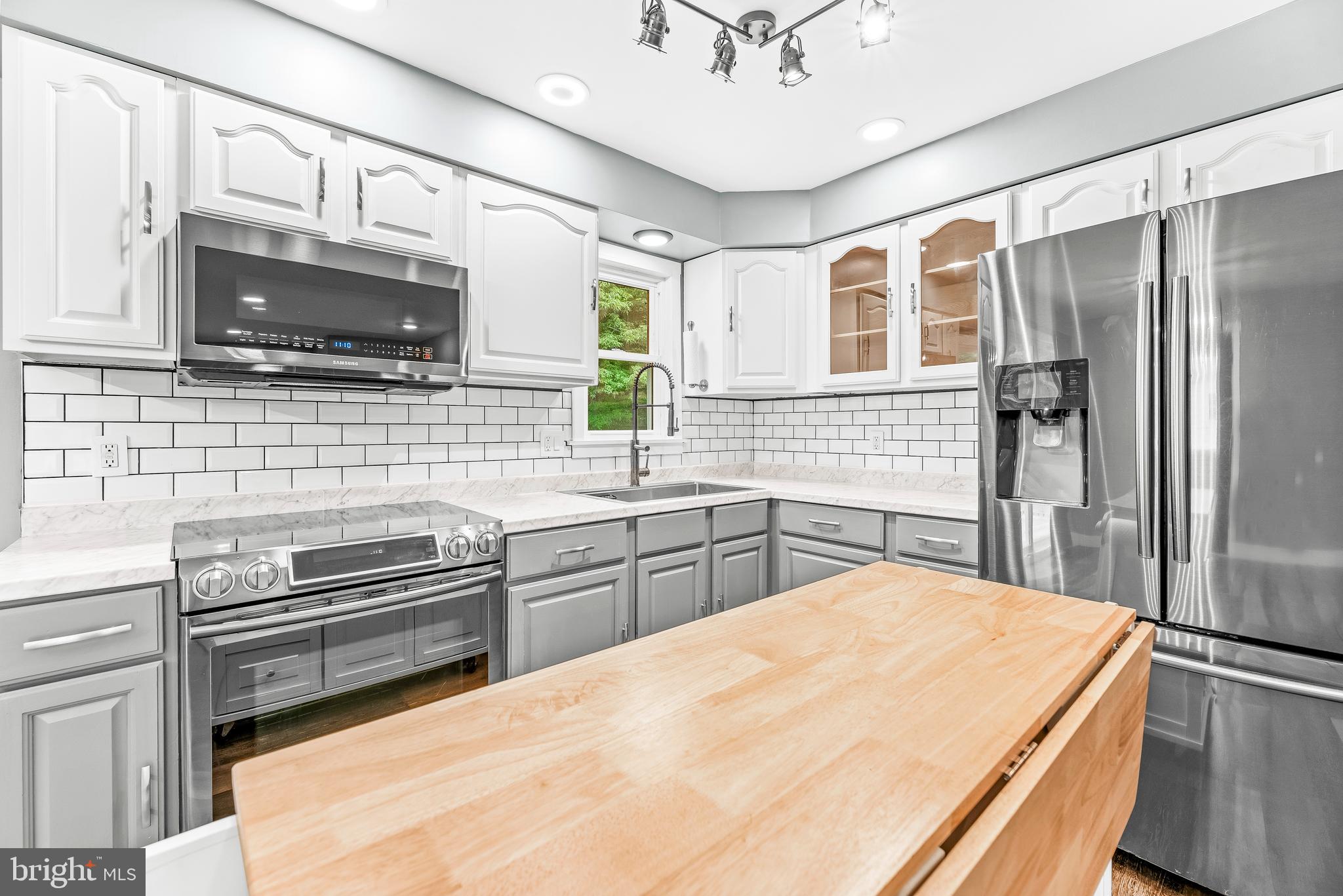 1780 Grays Road Prince Frederick, MD 20678 - Photo 16 of 33