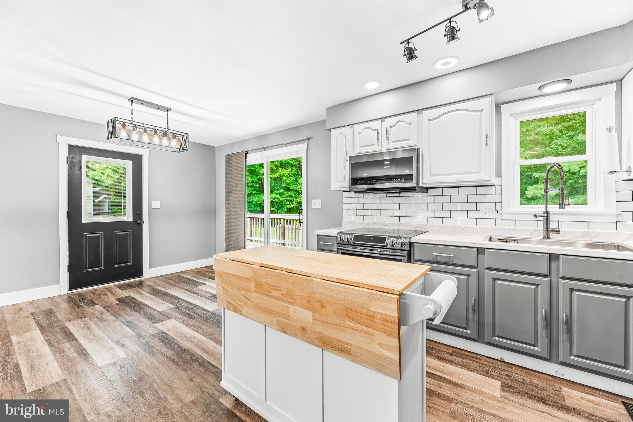 1780 Grays Road Prince Frederick, MD 20678 - Photo 20 of 33