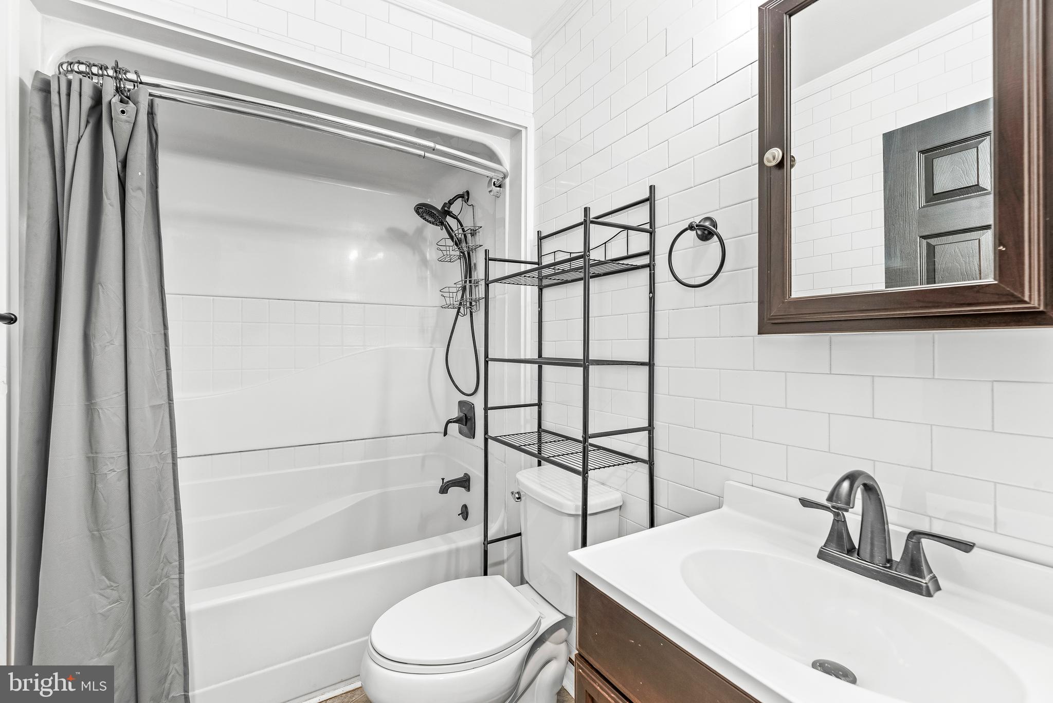 1780 Grays Road Prince Frederick, MD 20678 - Photo 21 of 33