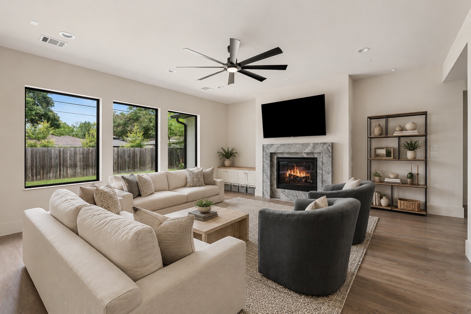 4638 Merwin Street Houston, TX 77027 - Photo 5 of 42 Thoughtfully designed to balance comfortable everyday living with seamless entertaining.