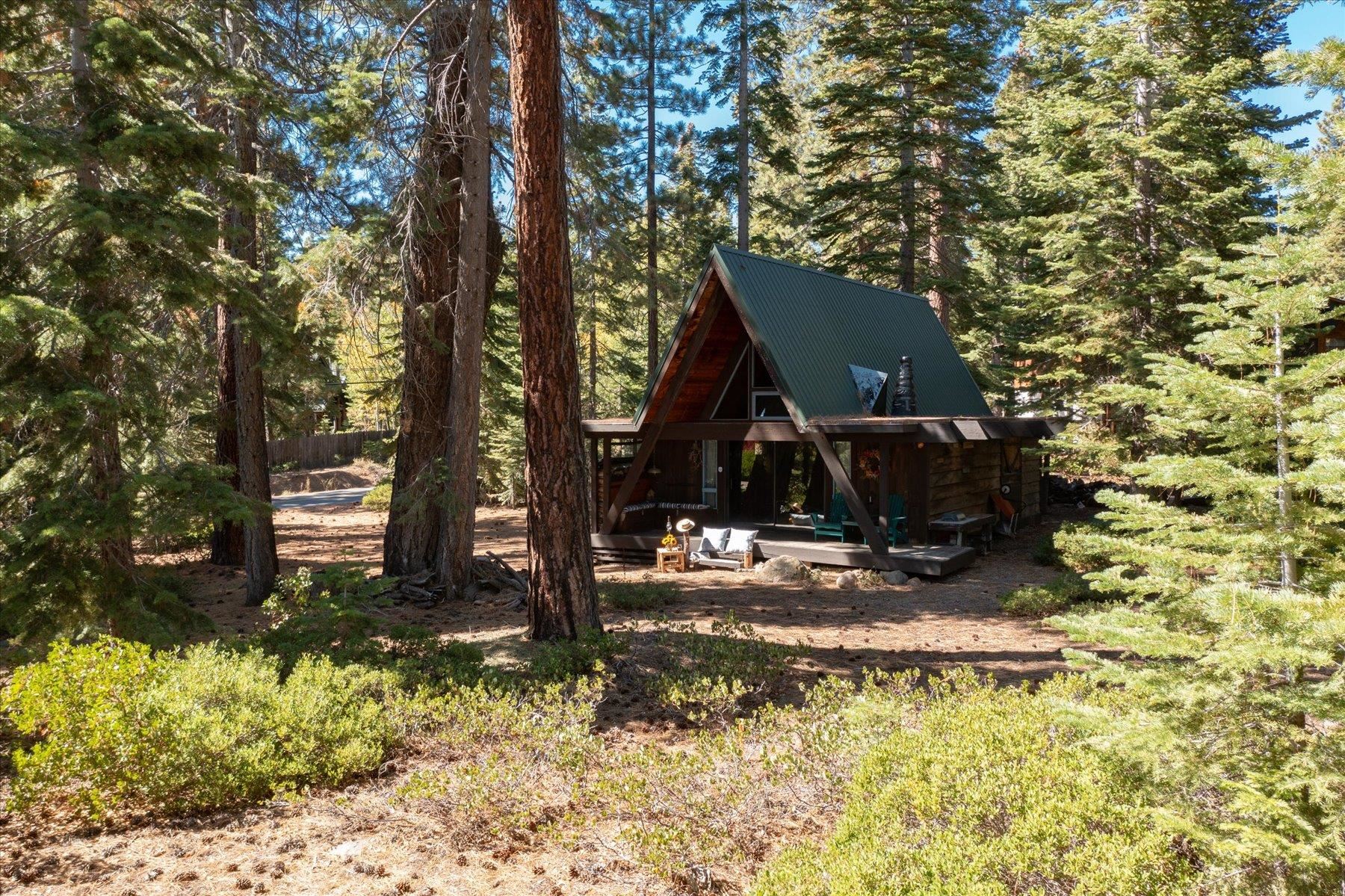 460 Old County Road Carnelian Bay, CA 96140 - Photo 18 of 27