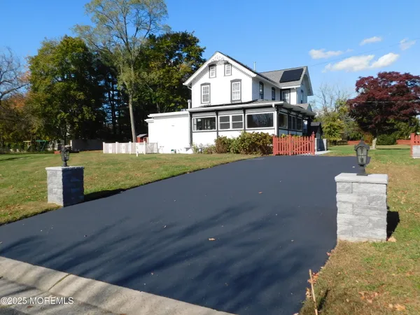 $784,900 | 1 Desai Court, Freehold, NJ 07728