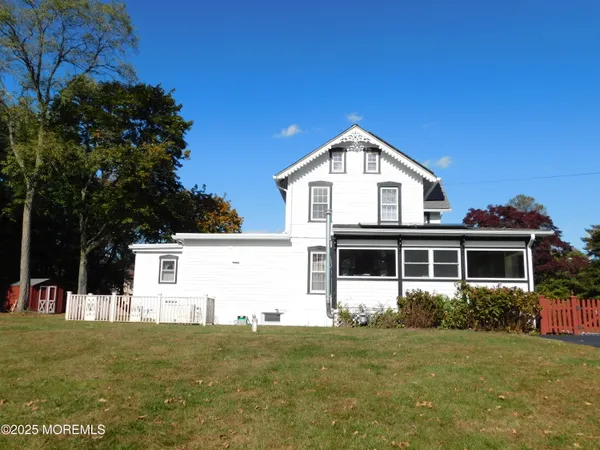 $784,900 | 1 Desai Court, Freehold, NJ 07728