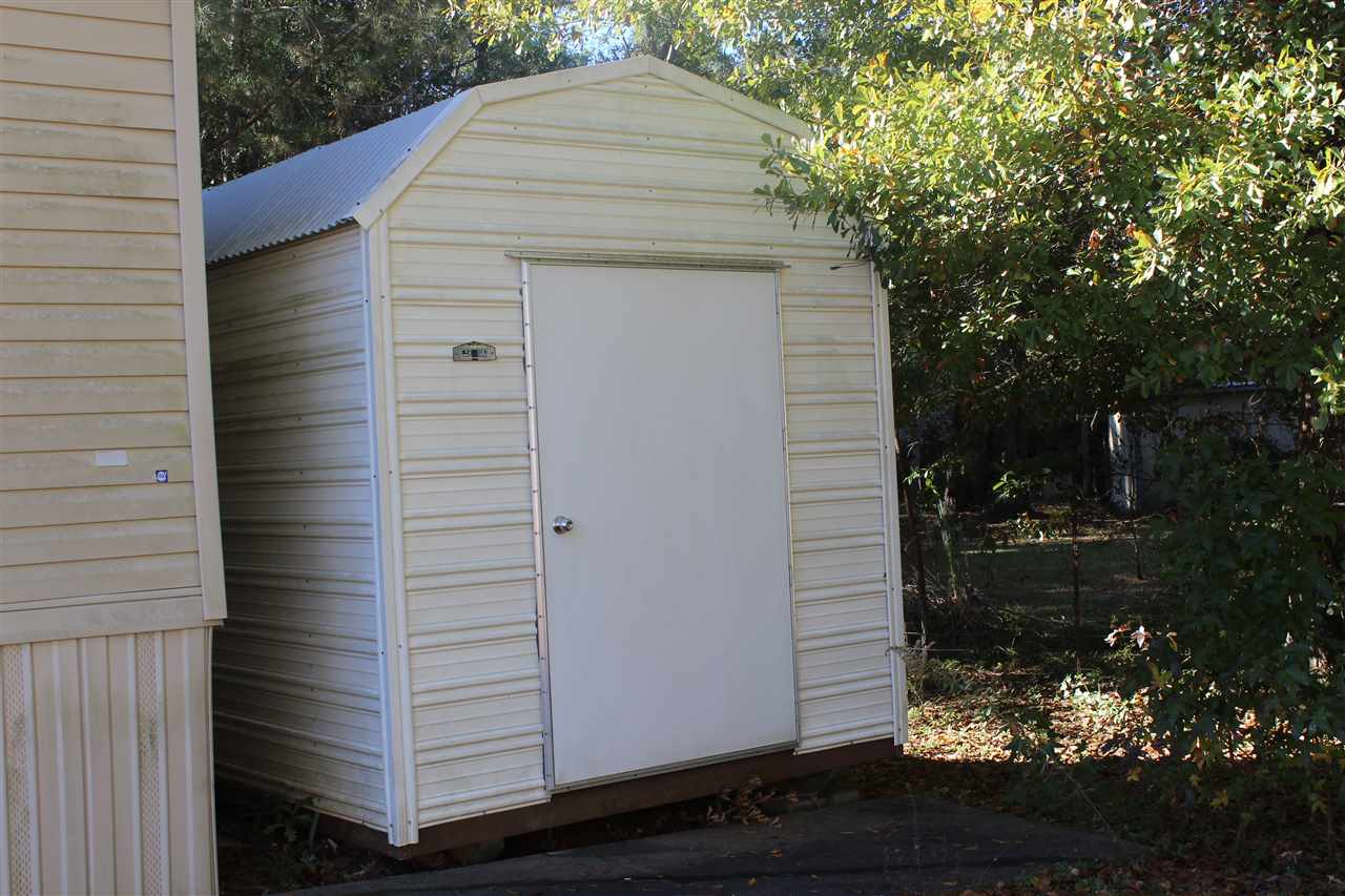 5545 Lemon Tree Lane Gulf Shores, AL 36542 - Photo 14 of 14 Storage Building