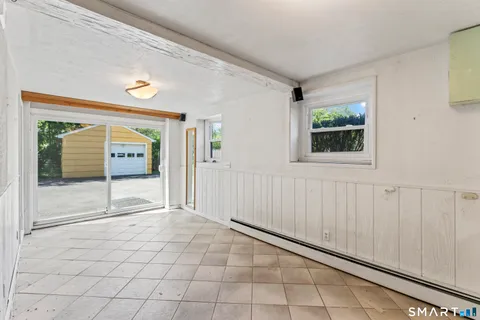 a view of livingroom with bathroom