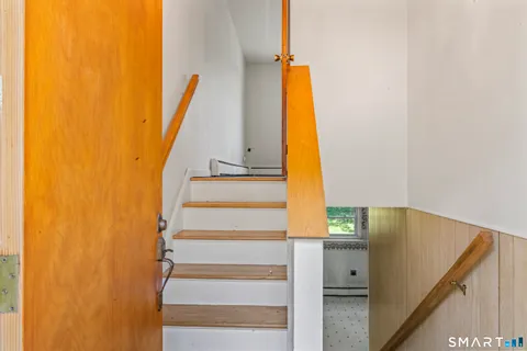 a view of entryway