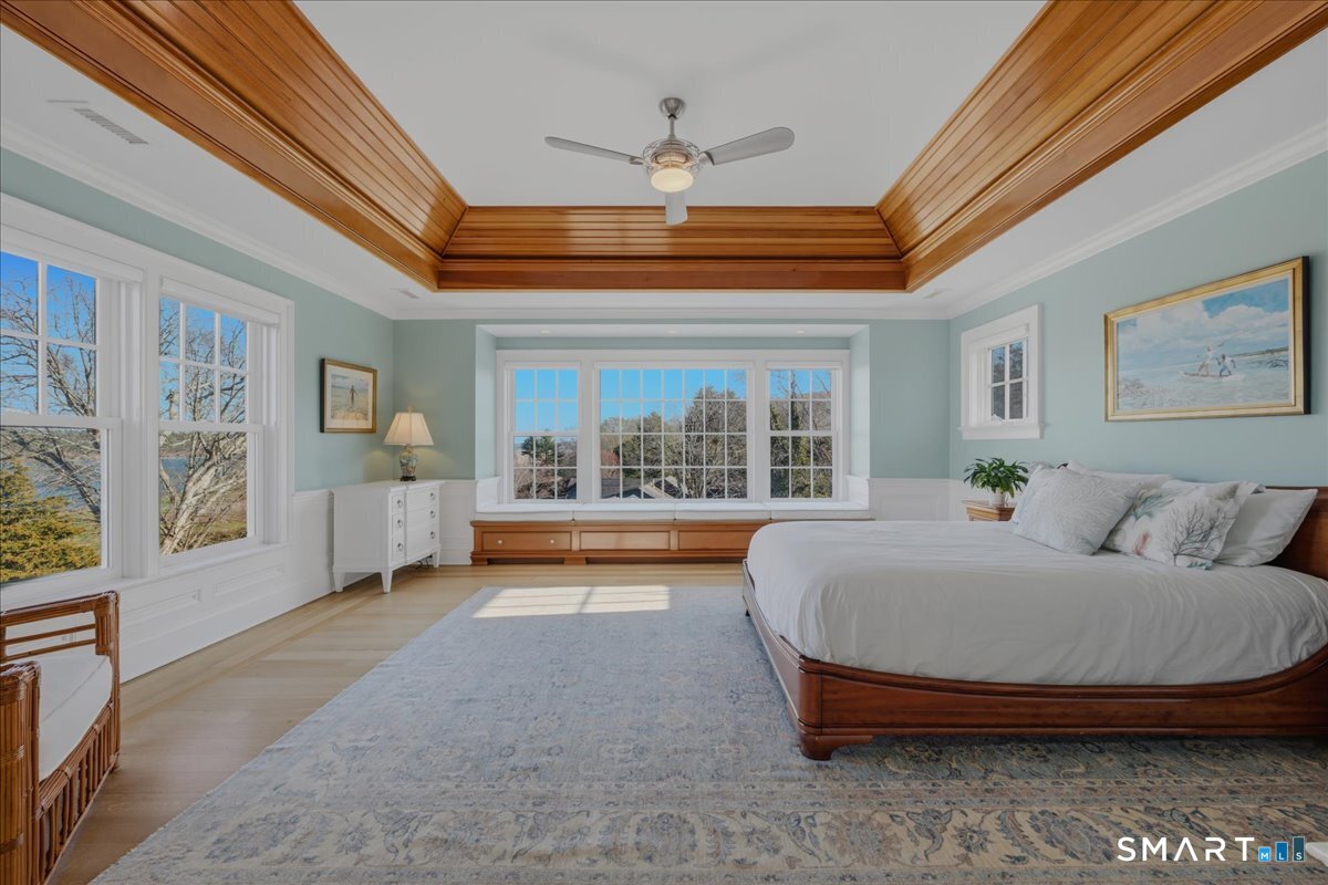 175 River Road Essex, CT 06426 - Photo 26 of 40 One of two guest rooms on the second floor