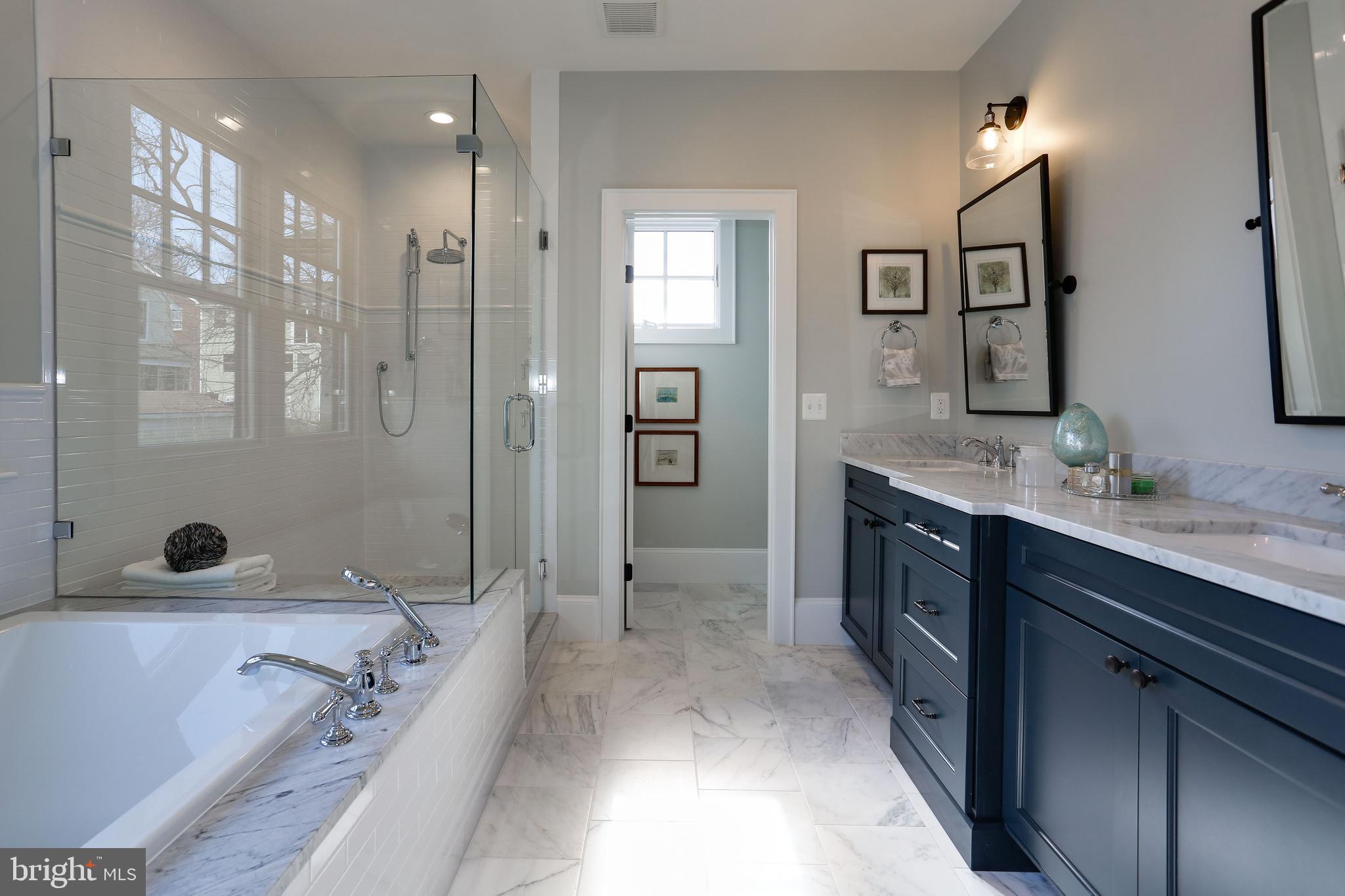5010 25th Road North Arlington, VA 22207 - Photo 27 of 51 soaking tub with marble surround