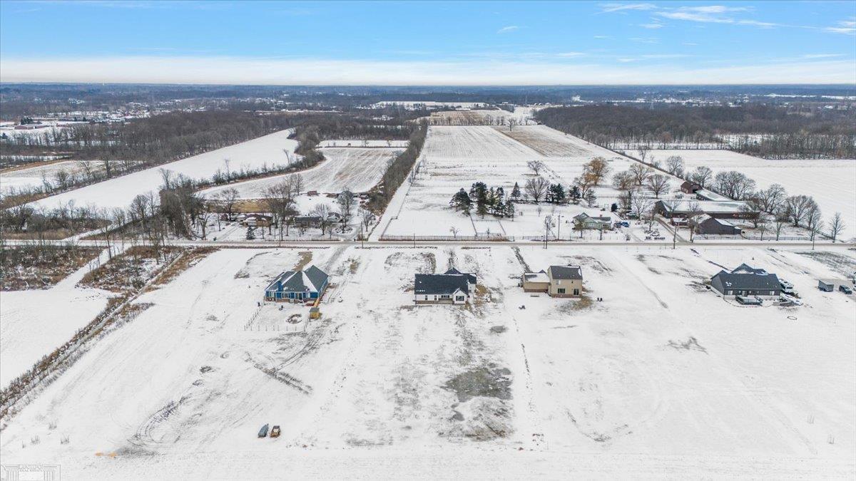 27237 30 Mile Road New Haven, MI 48050 - Photo 55 of 59 50165199-54299ffa-5afe-4918-97fc-e73c0cc23641.JPG