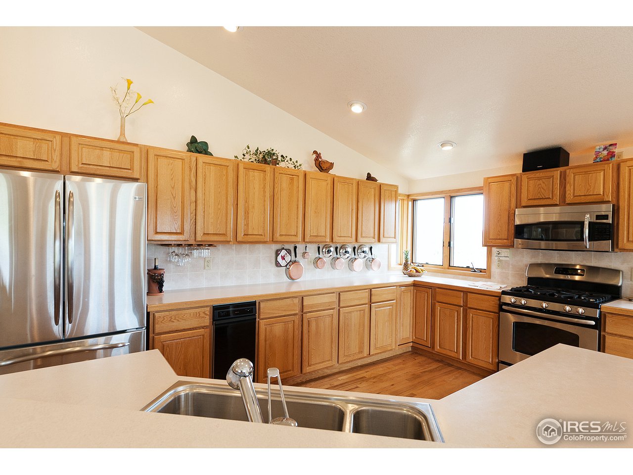 517 Lost Angel Road Boulder, CO 80302 - Photo 12 of 22 Kitchen View