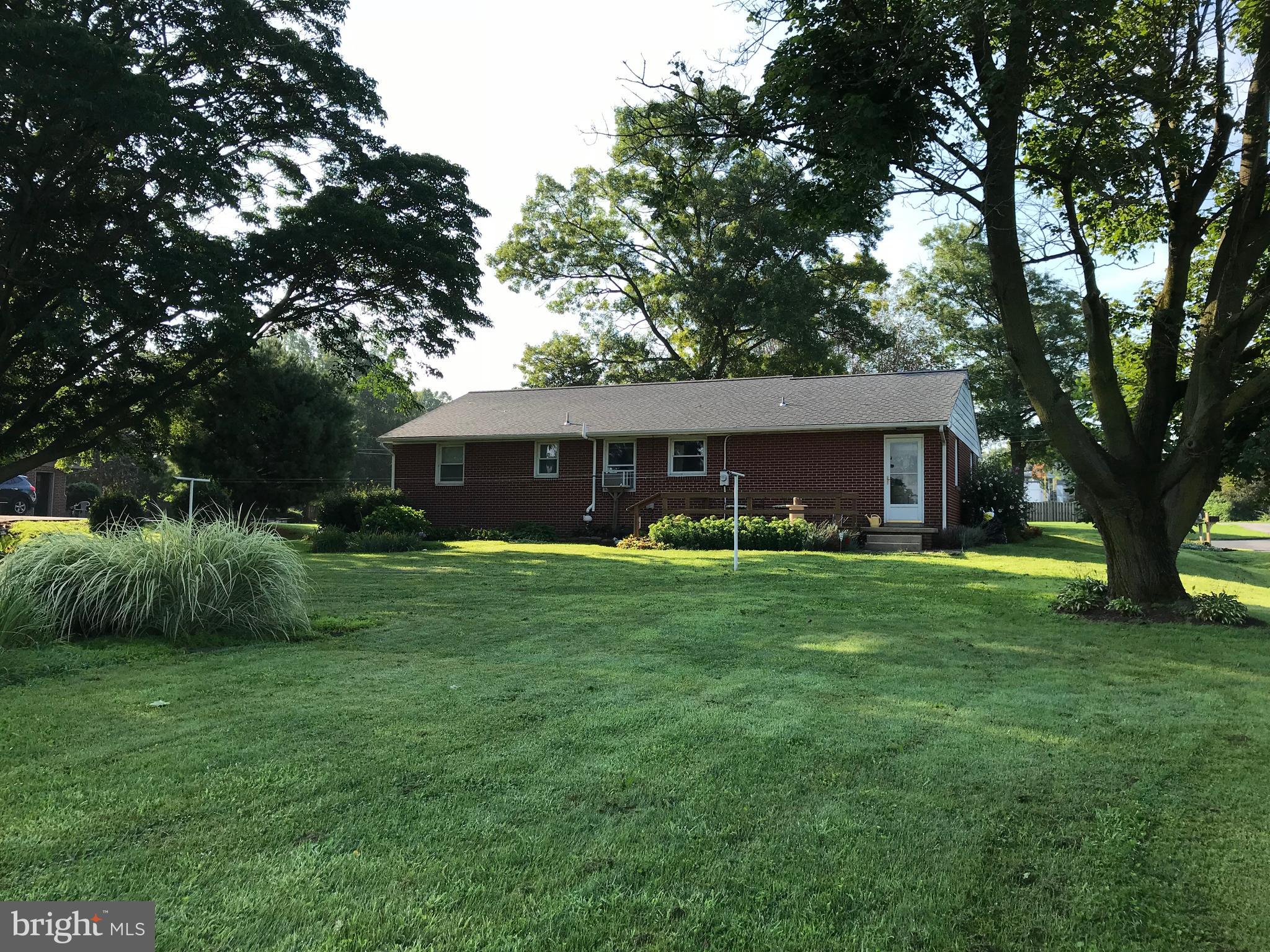 358 Sprecher Road Lancaster, PA 17603 - Photo 4 of 27 Gallery Image 4