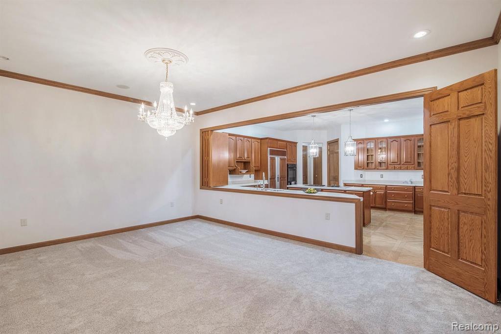 2401 Sullivan Road Oxford, MI 48371 - Photo 11 of 31