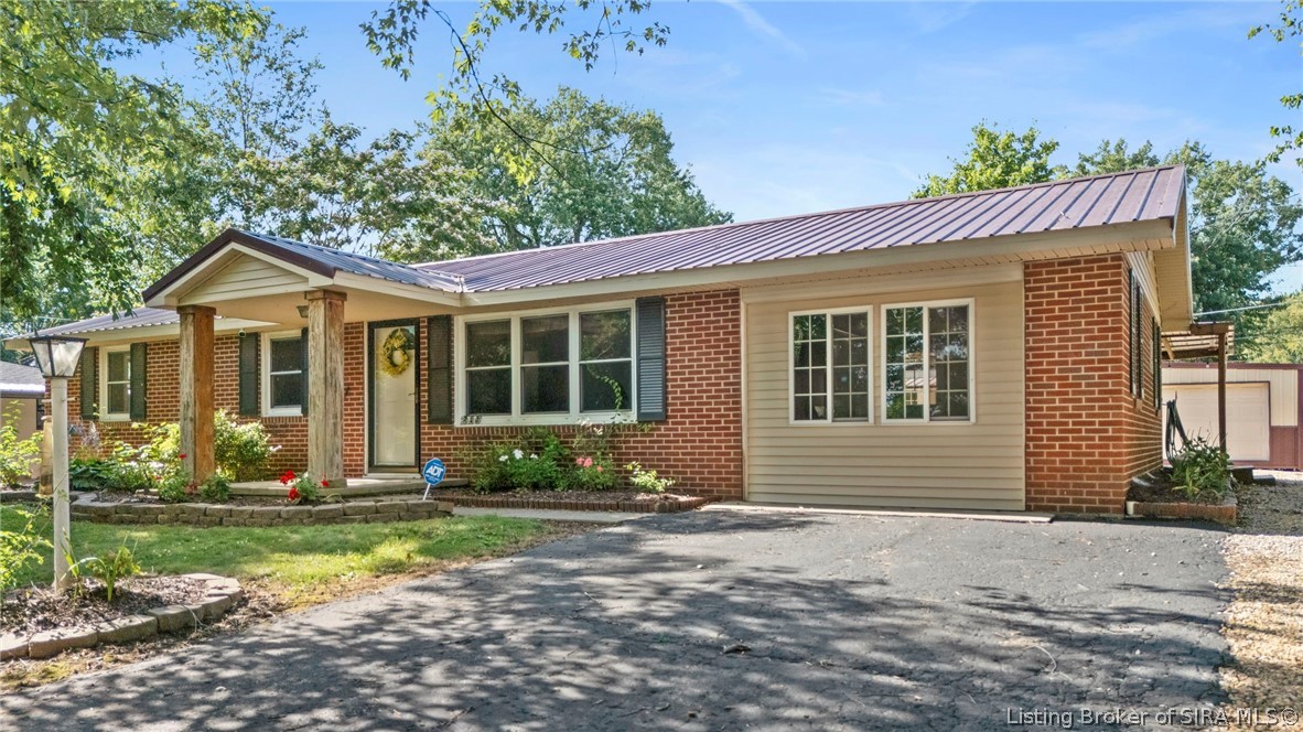 216 Smith Lane Hanover, IN 47243 - Photo 2 of 34