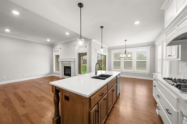 $549,900 | 2110 Northwest Ashurst Drive, Lee's Summit, MO 64081