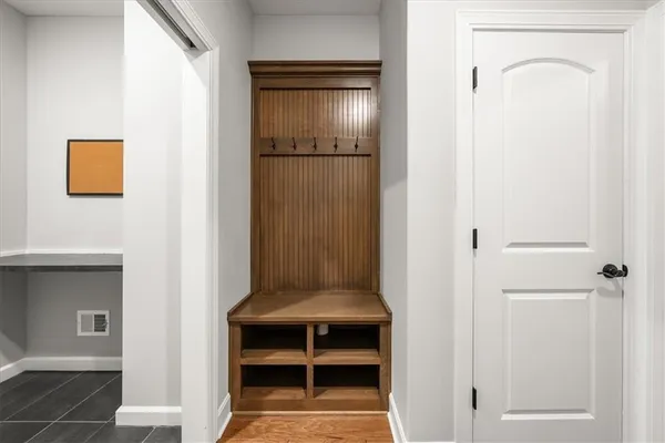 $529,900 | 2110 Northwest Ashurst Drive, Lee's Summit, MO 64081