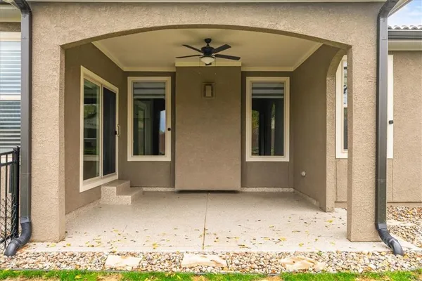 $549,900 | 2110 Northwest Ashurst Drive, Lee's Summit, MO 64081