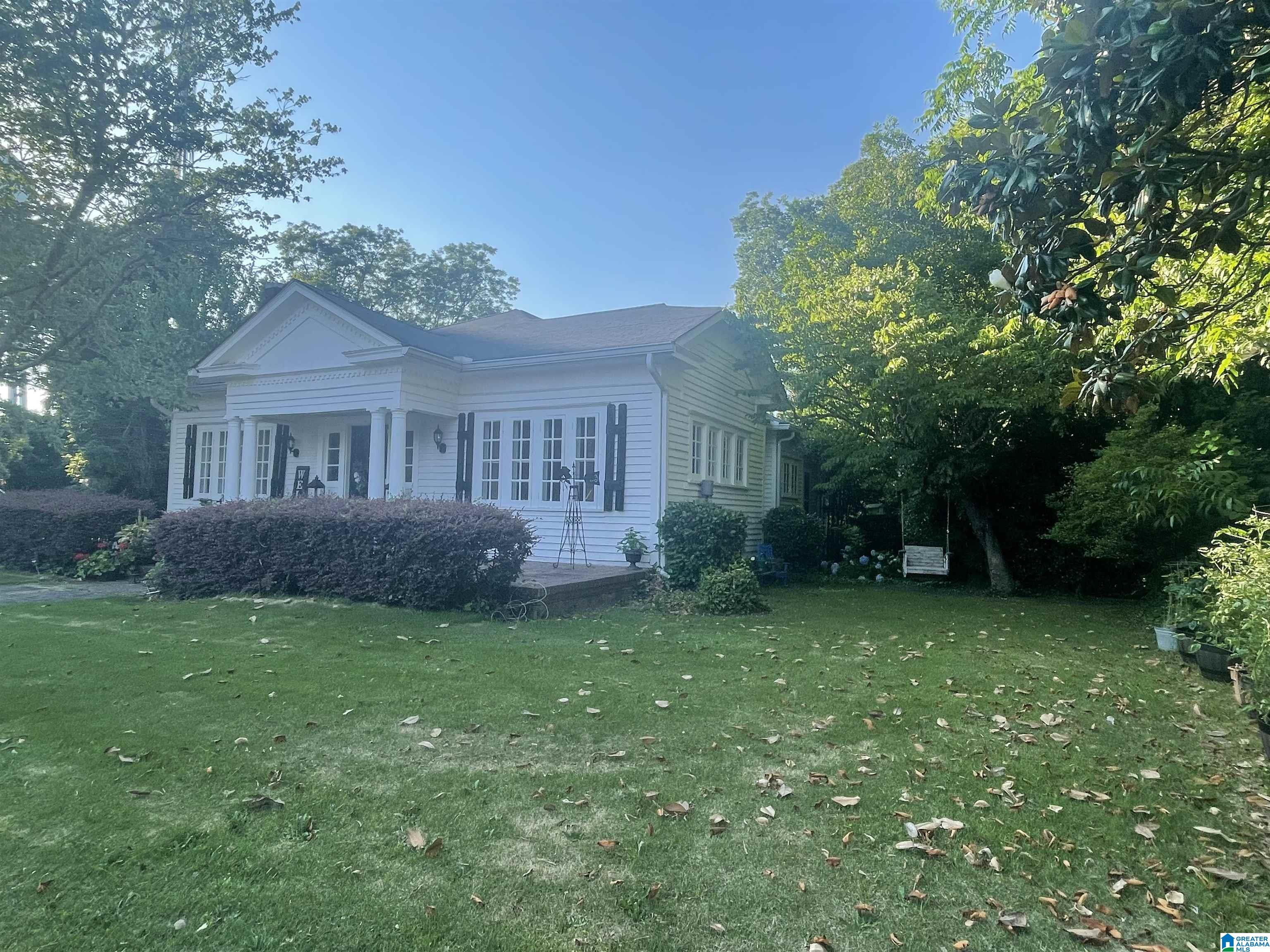430 College Street Roanoke, AL 36274 - Photo 4 of 49