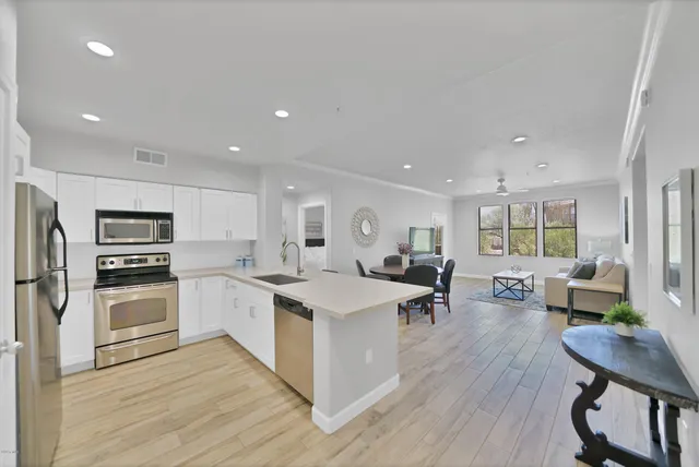 $4,200 | 20100 North 78th Place, Unit 1022, Scottsdale, AZ 85255