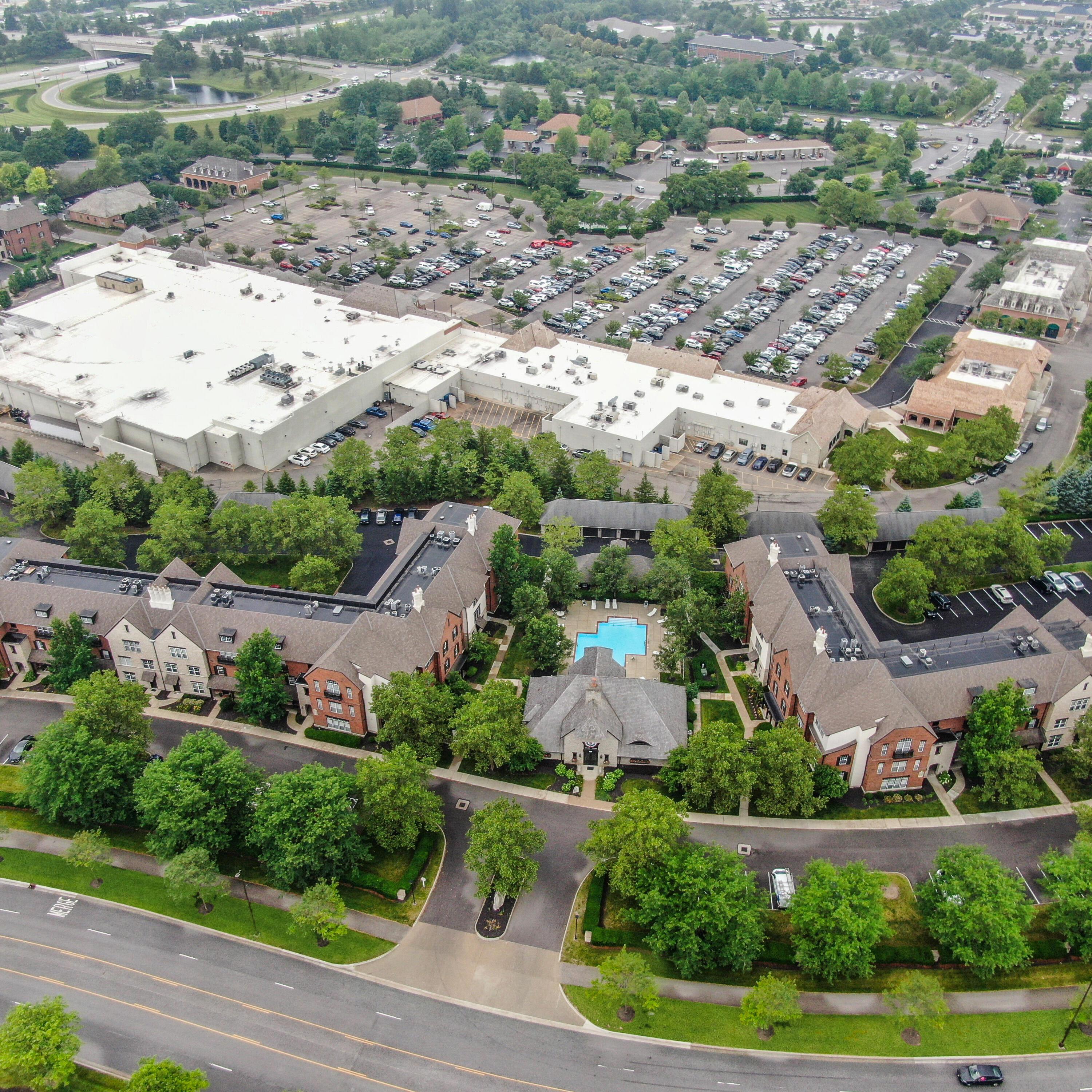 6124 Inishmore Lane Dublin, OH 43017 - Photo 20 of 31 Aerial of complex