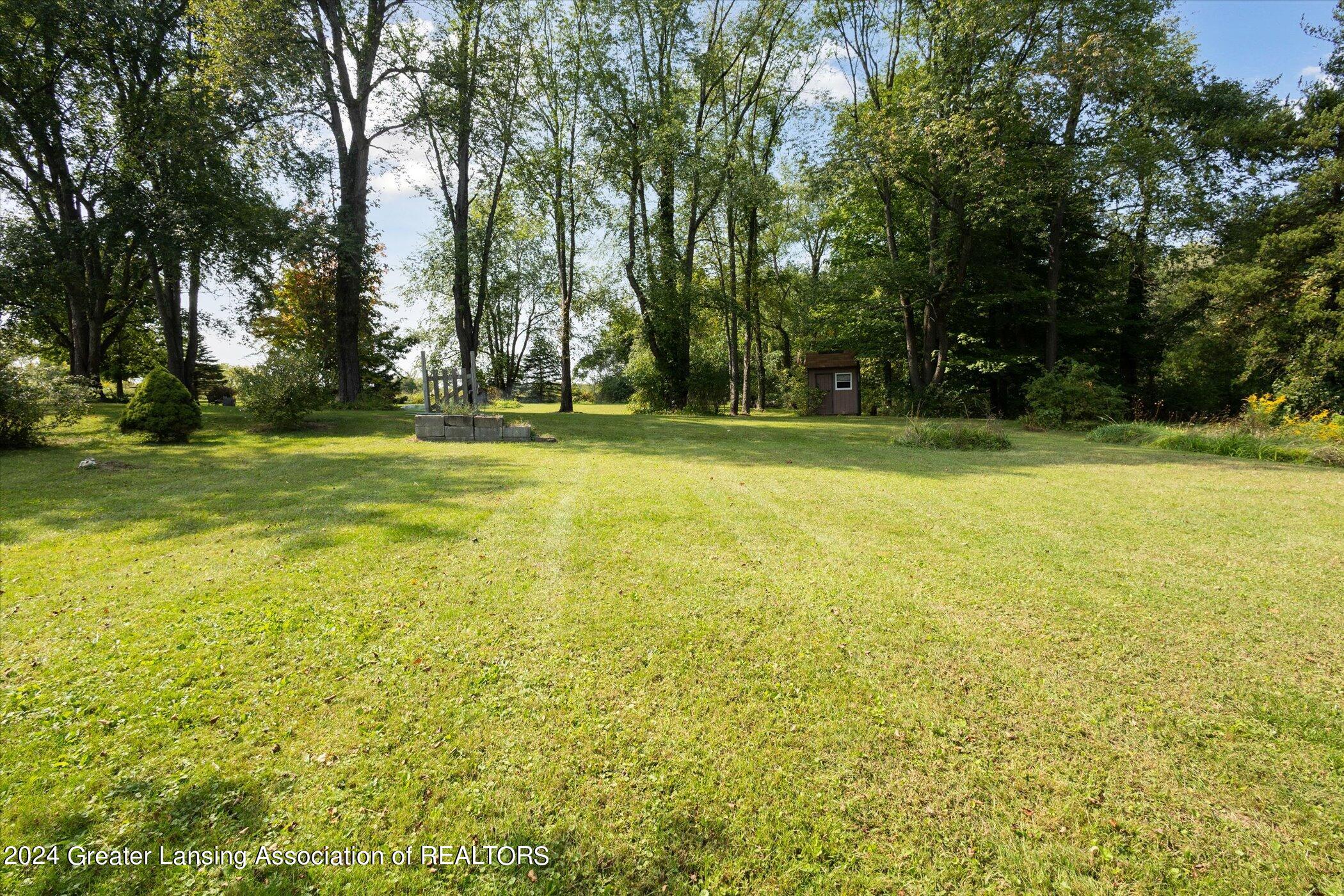 774 Gale Road Eaton Rapids, MI 48827 - Photo 28 of 30 29-774-Gale-Rd-Eaton-Rapids-MI-48827-Win