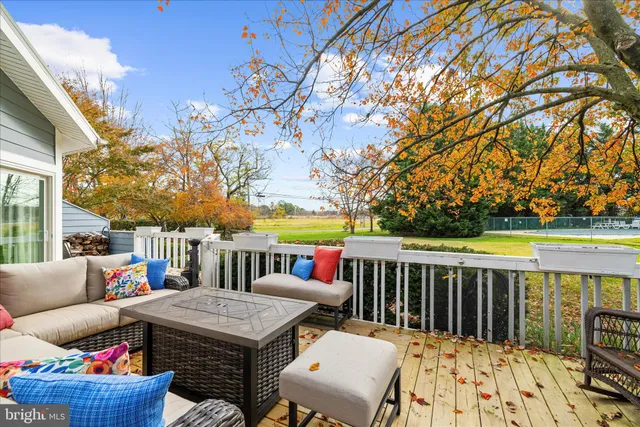 $580,000 | 112 Bay View, Grasonville, MD 21638