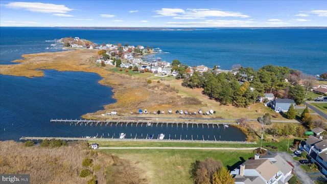 $580,000 | 112 Bay View, Grasonville, MD 21638