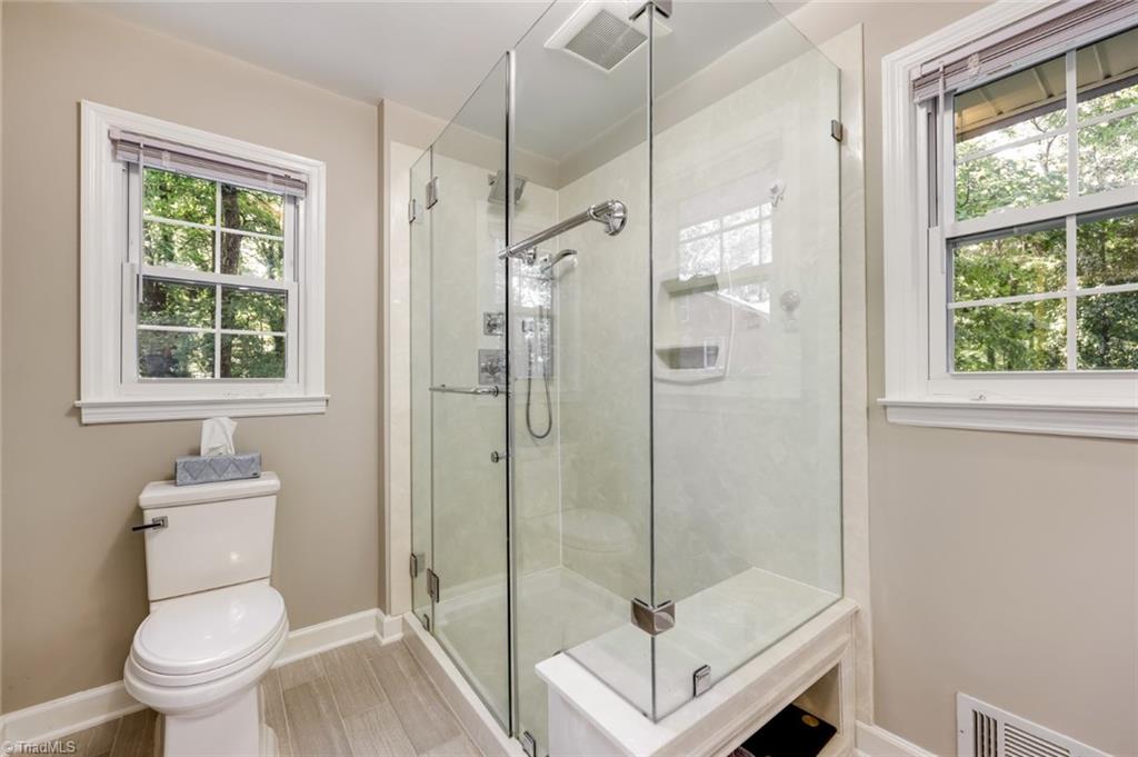 1029 Huntingdon Road Winston-Salem, NC 27104 - Photo 18 of 31 Gallery Image 18