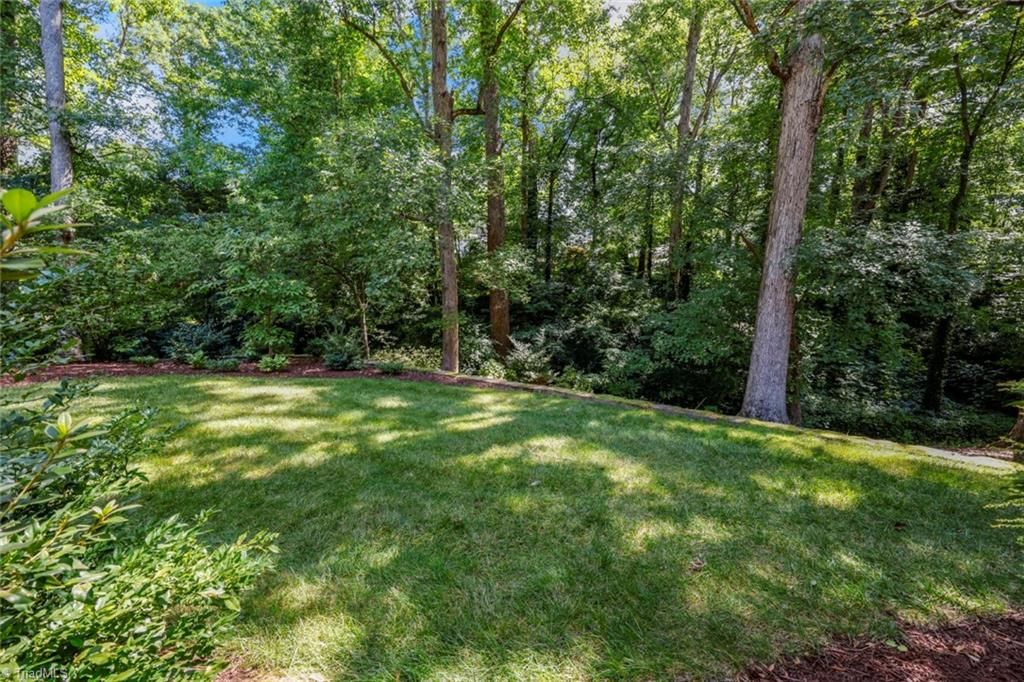 1029 Huntingdon Road Winston-Salem, NC 27104 - Photo 7 of 31 Gallery Image 7