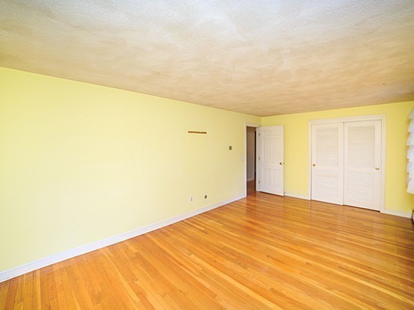 15 Suzanne Road Lexington, MA 02420 - Photo 11 of 29 Gallery Image 11