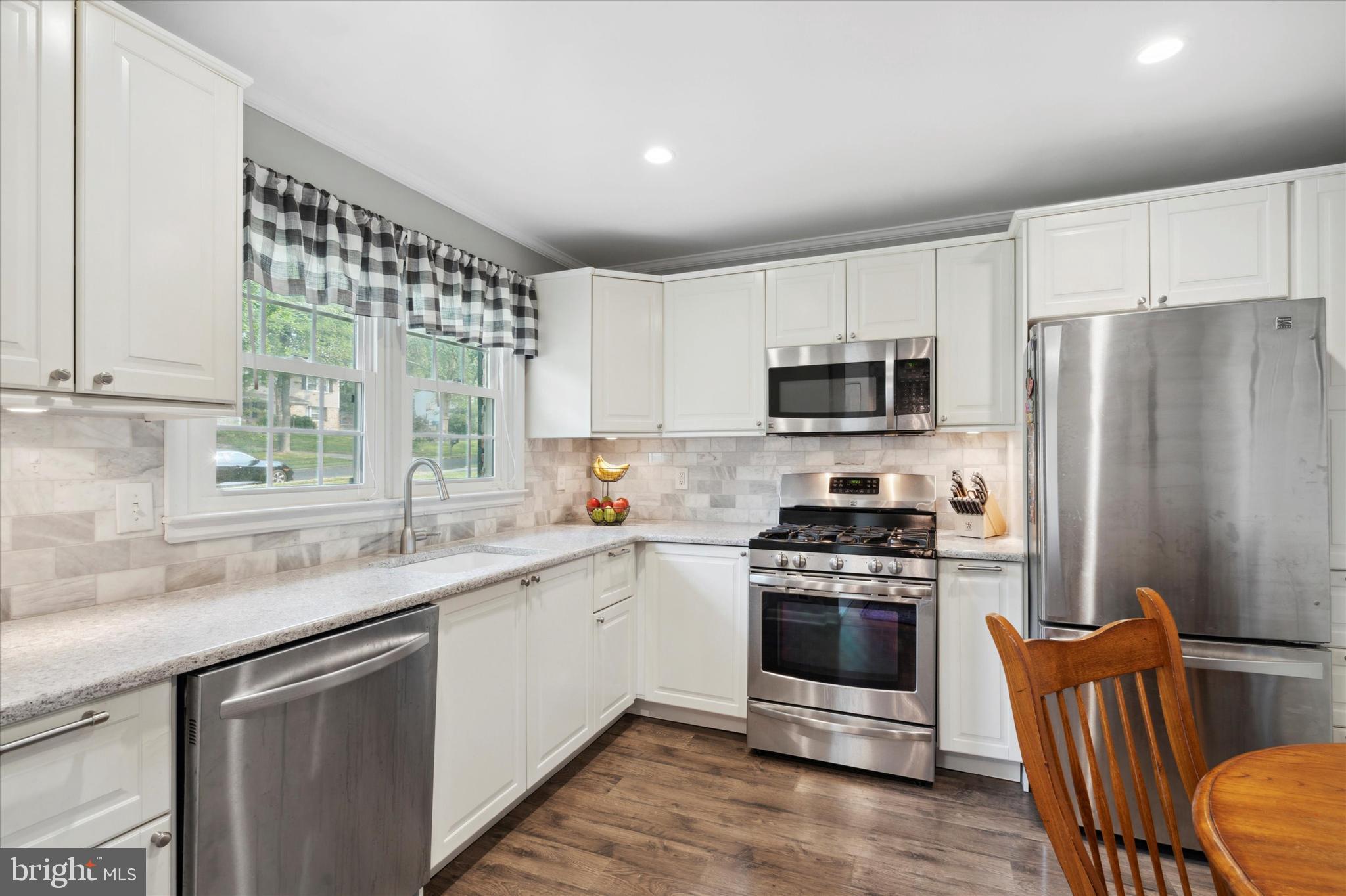 1478 Mauck Road Blue Bell, PA 19422 - Photo 6 of 40 Kitchen (Main Floor)