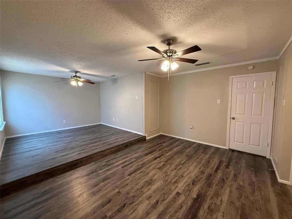 1121 Via Del Rey Mesquite, TX 75150 - Photo 29 of 38