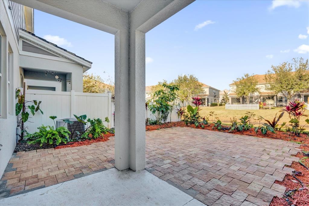 9084 Shepton Street Orlando, FL 32825 - Photo 23 of 26 a view of a outdoor space