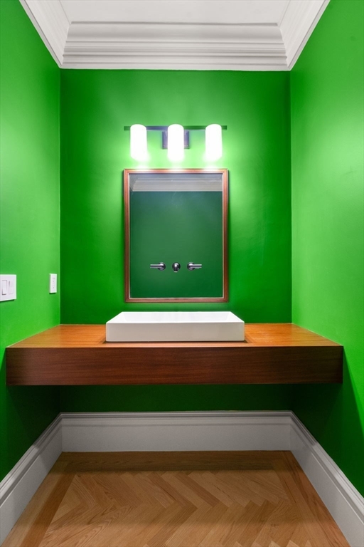 300 Glen Road Weston, MA 02493 - Photo 17 of 40