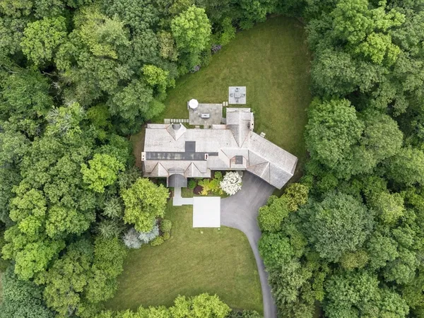 $5,795,000 | 300 Glen Road, Weston, MA 02493