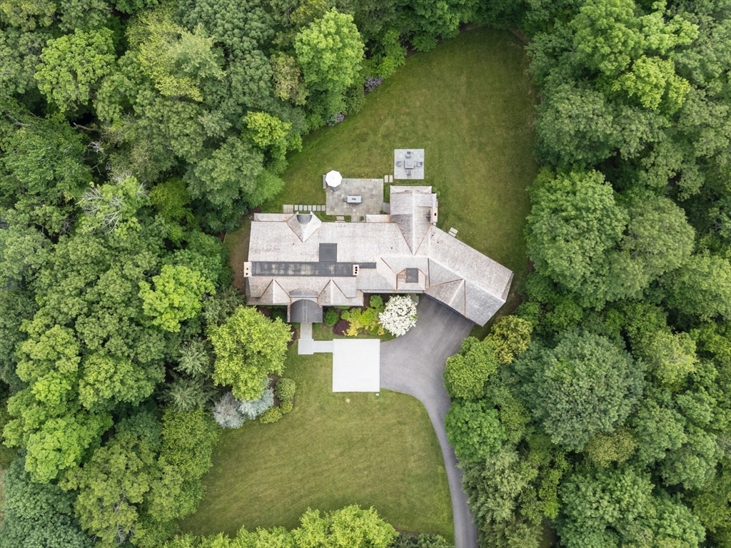 300 Glen Road Weston, MA 02493 - Photo 2 of 40