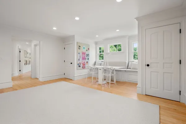 $5,795,000 | 300 Glen Road, Weston, MA 02493