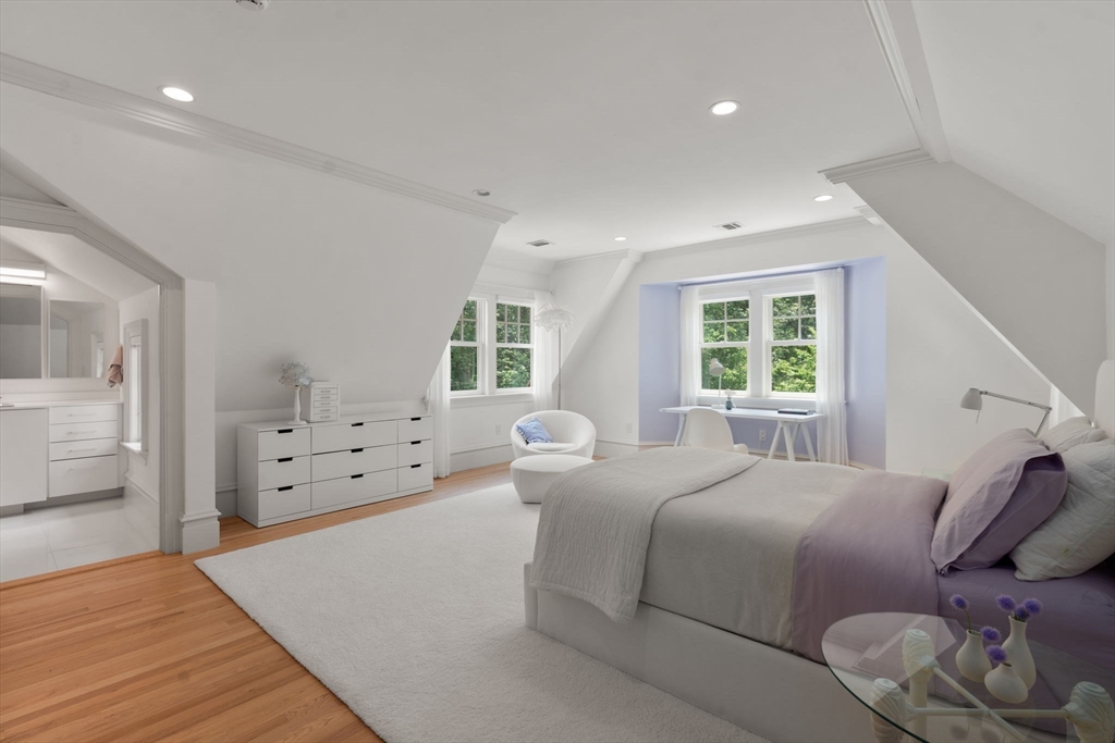 300 Glen Road Weston, MA 02493 - Photo 24 of 40