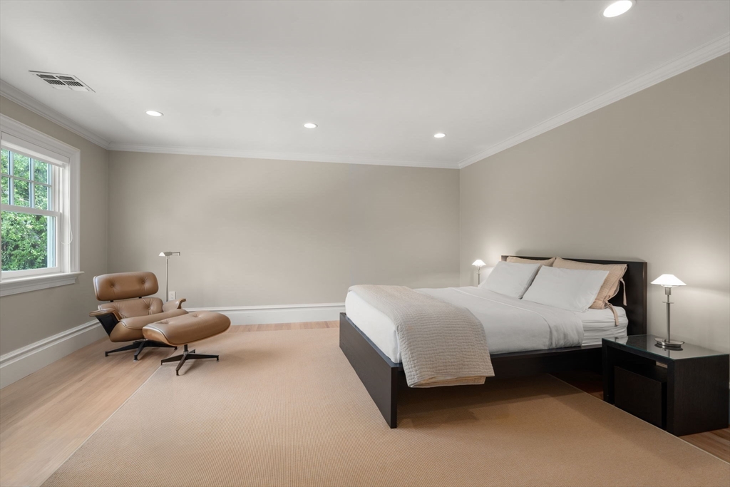 300 Glen Road Weston, MA 02493 - Photo 26 of 40