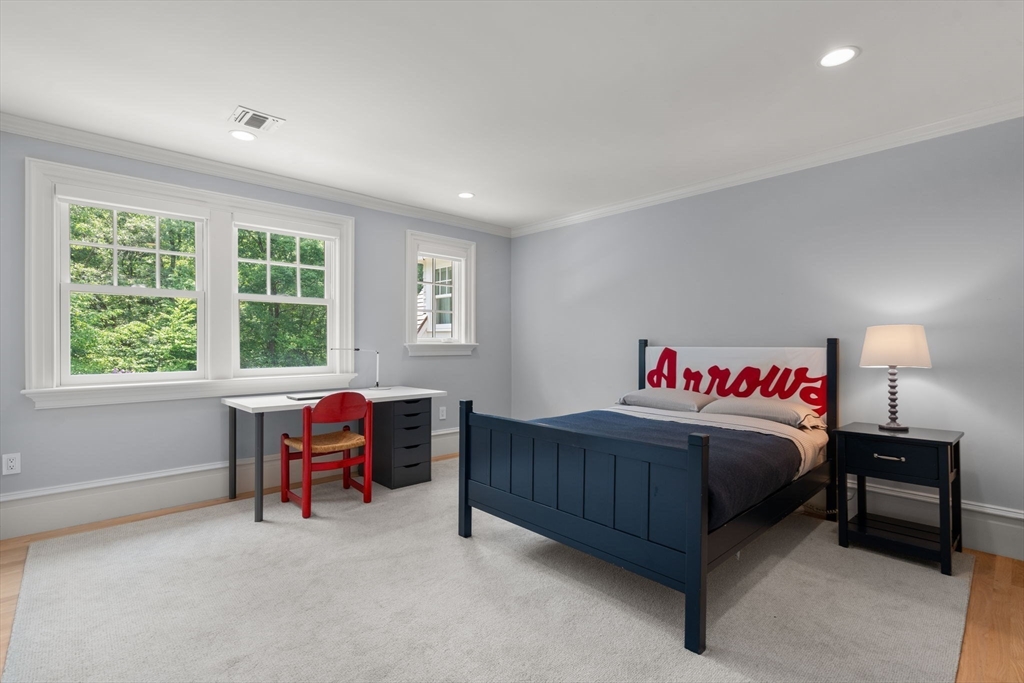 300 Glen Road Weston, MA 02493 - Photo 28 of 40