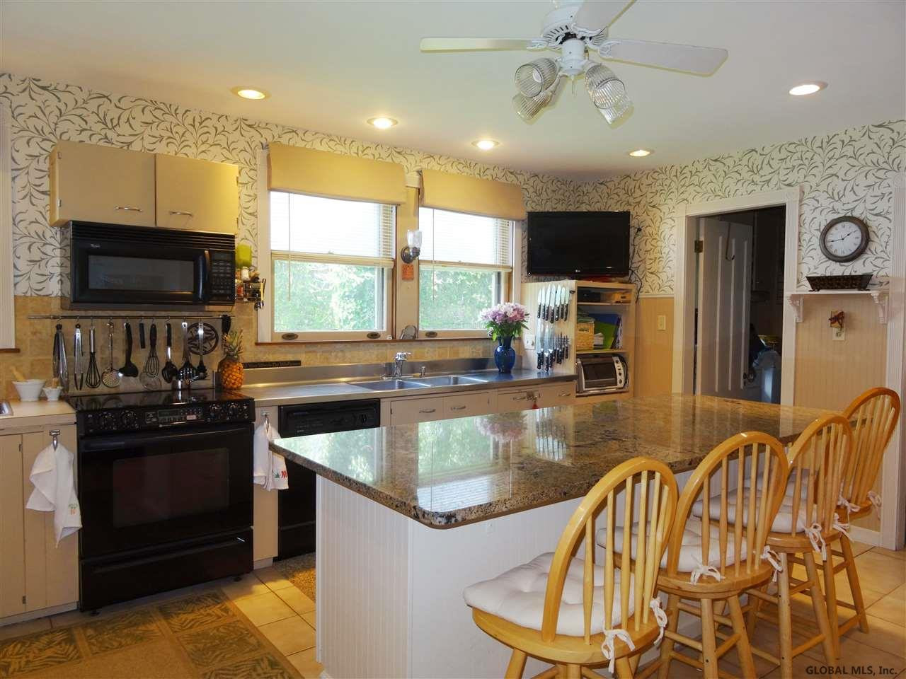 1181 Avon Road Schenectady, NY 12308 - Photo 11 of 25 Photo 11