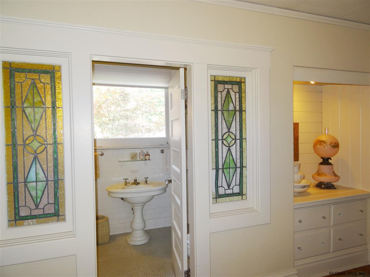 1181 Avon Road Schenectady, NY 12308 - Photo 13 of 25 Photo 13