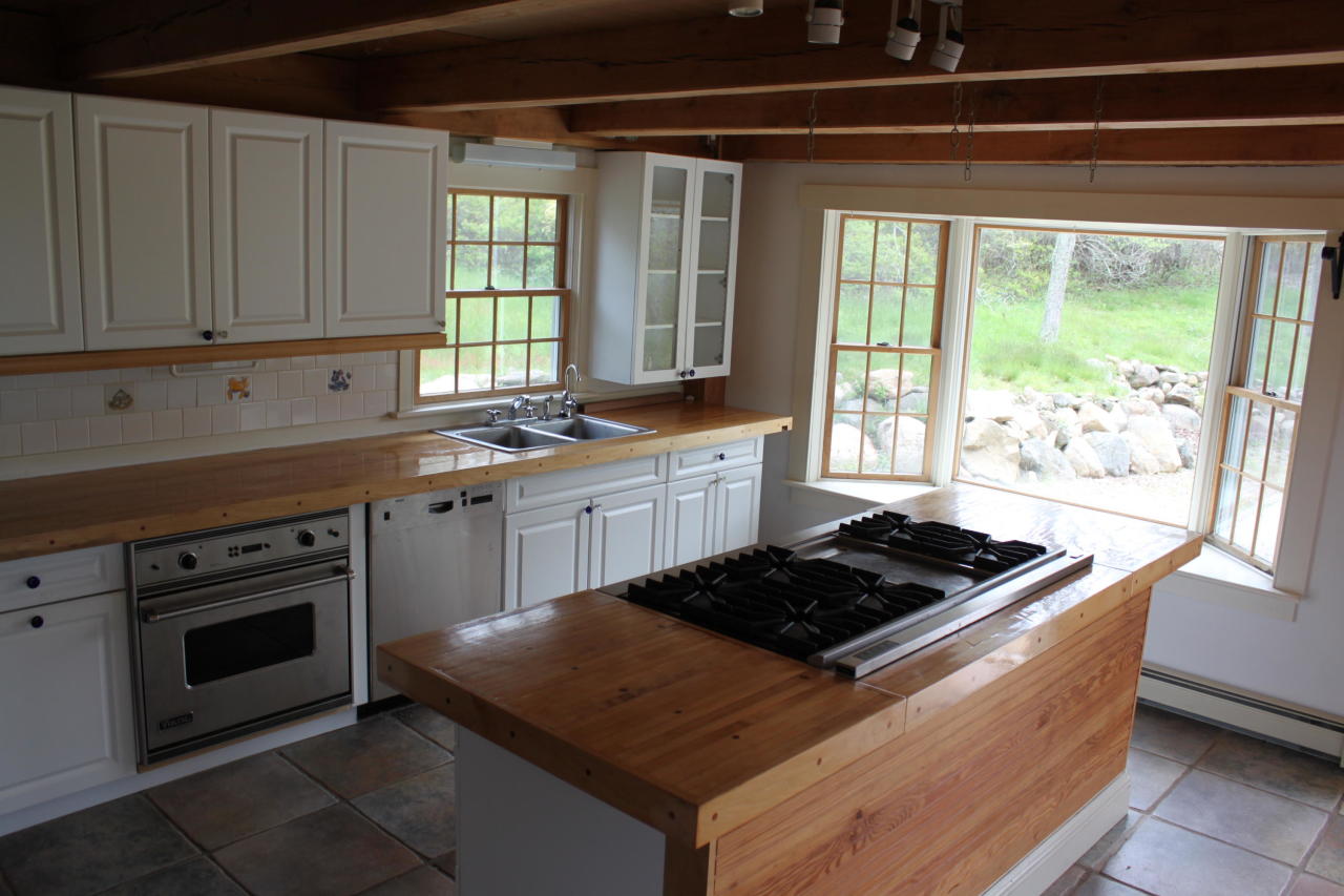 83 State Road Aquinnah, MA 02535 - Photo 4 of 26 Additional Photo