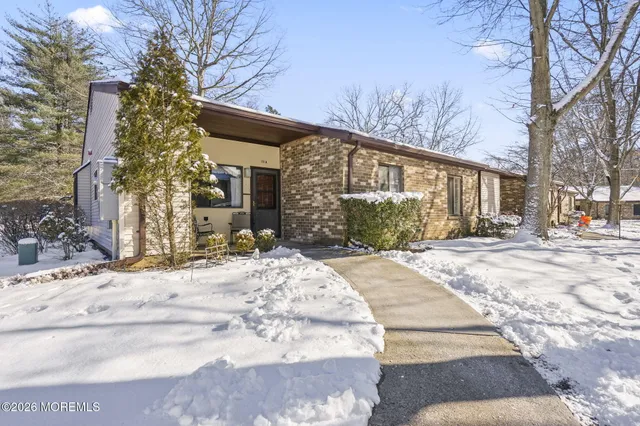 $380,000 | 101 Arrowood Road, Unit A, Manalapan, NJ 07726