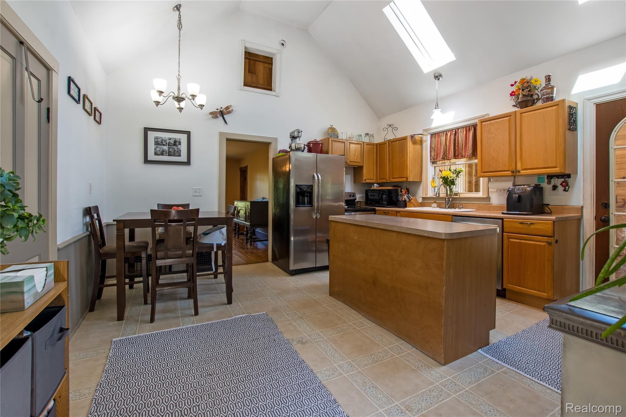 8338 Church Road Imlay City, MI 48444 - Photo 12 of 35 12 Kitchen.jpg