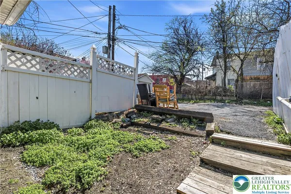$179,900 | 518 Auburn Street, Allentown, PA 18103