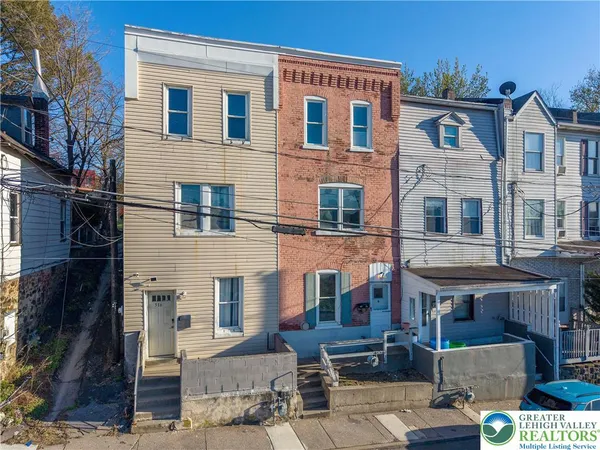 $179,900 | 518 Auburn Street, Allentown, PA 18103